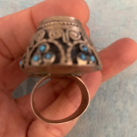 Vintage Himalayan Tibetan ring 7 preowned - Picture 9 of 12